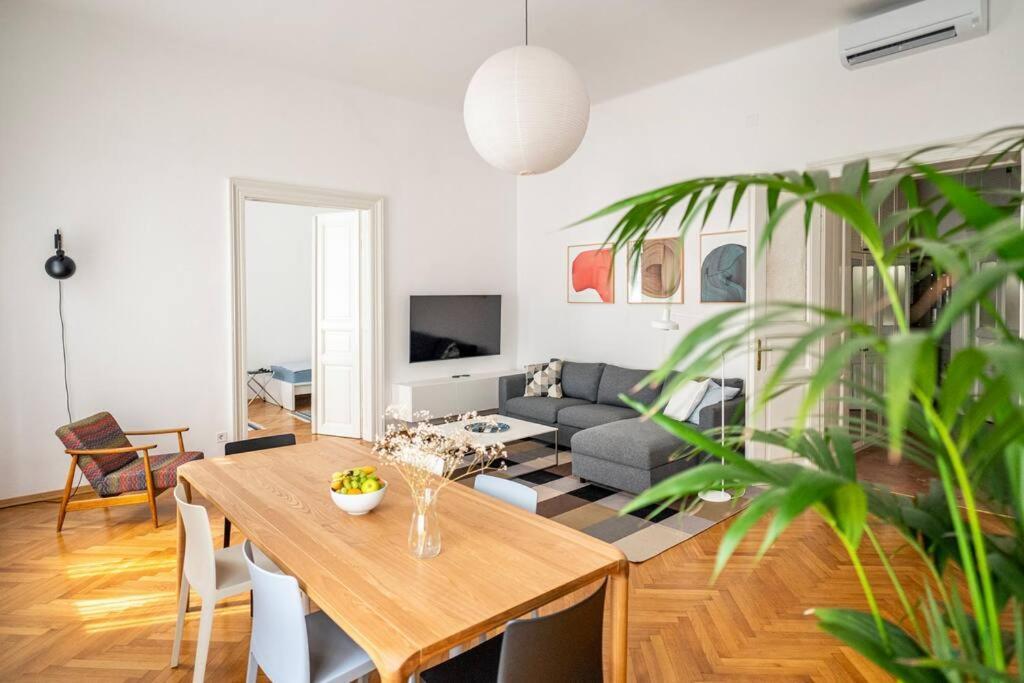 Apartment Herzer Zagreb Luaran gambar