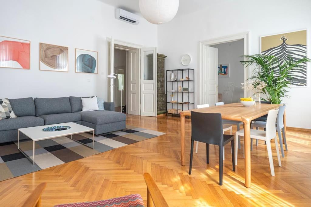 Apartment Herzer Zagreb Luaran gambar